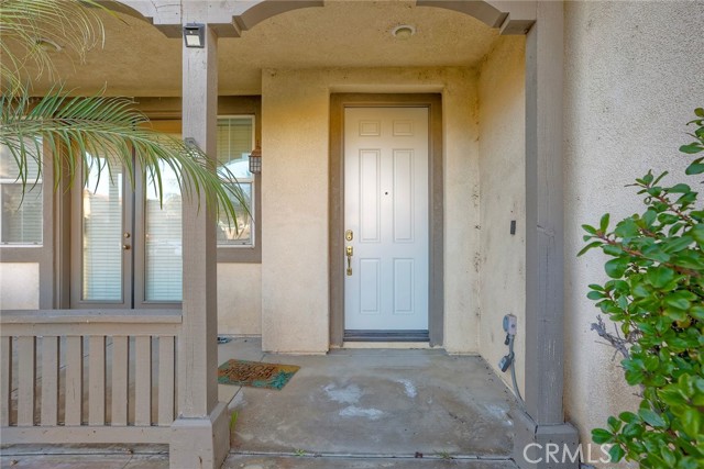 Detail Gallery Image 6 of 59 For 34619 Chinaberry, Winchester,  CA 92596 - 5 Beds | 3 Baths