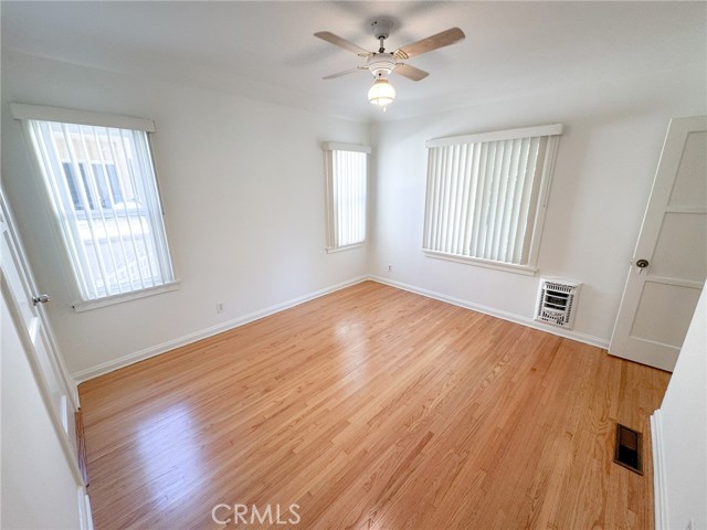 Detail Gallery Image 5 of 29 For 1205 Alma, Glendale,  CA 91202 - 3 Beds | 2 Baths