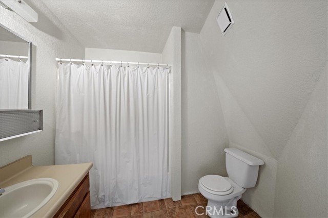 3 Bed Home for Sale in Phelan, California