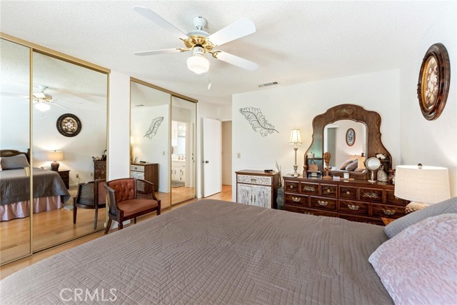 Detail Gallery Image 14 of 39 For 2059 Silver Oaks Way, Hemet,  CA 92545 - 2 Beds | 2 Baths