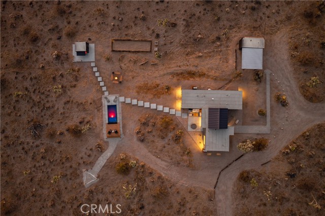 Detail Gallery Image 4 of 31 For 59068 Buena Vista, Yucca Valley,  CA 92284 - 3 Beds | 2 Baths