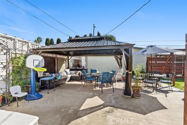 Detail Gallery Image 32 of 38 For 20292 Riverside, Newport Beach,  CA 92707 - 4 Beds | 2 Baths