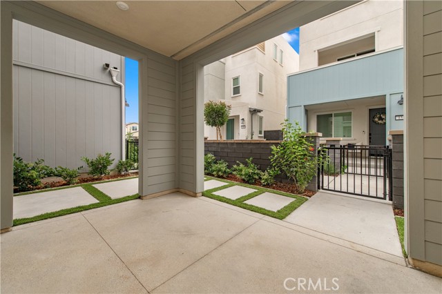 Detail Gallery Image 4 of 46 For 136 Ruby Road, Rancho Mission Viejo,  CA 92694 - 3 Beds | 3 Baths