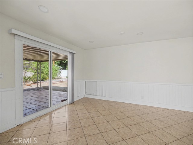 Detail Gallery Image 46 of 62 For 6151 Neddy, Woodland Hills,  CA 91367 - 3 Beds | 2 Baths