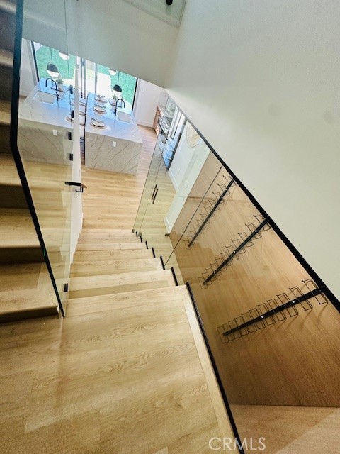 Detail Gallery Image 39 of 56 For 2440 Ostrom, Long Beach,  CA 90815 - 4 Beds | 3 Baths