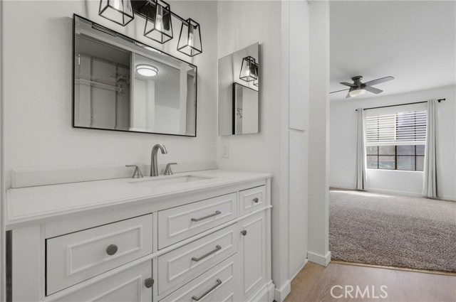 Detail Gallery Image 28 of 38 For 2554 Olive Dr #66,  Palmdale,  CA 93550 - 2 Beds | 2 Baths