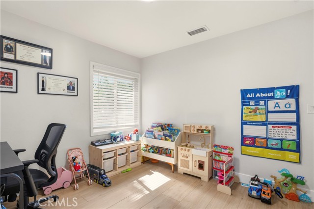 Detail Gallery Image 19 of 34 For 15101 Arlee, Norwalk,  CA 90650 - 4 Beds | 2 Baths