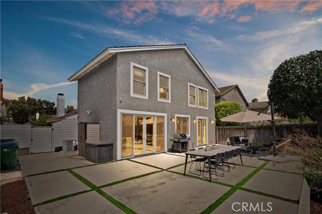 20 Whistling Isle, Irvine CA: https://media.crmls.org/medias/ba45bc71-2382-4be5-b3dd-c12dfa9fd740.jpg