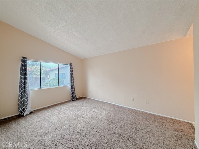 Detail Gallery Image 11 of 22 For 14312 Dover, Mojave,  CA 93501 - 2 Beds | 3 Baths