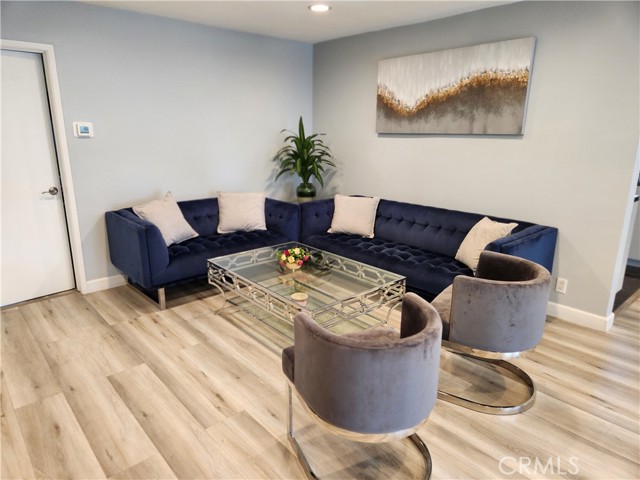 7847 Goodland Avenue, North Hollywood CA: https://media.crmls.org/medias/ba45fb5d-d756-47a7-9ac6-e171590f7ad9.jpg