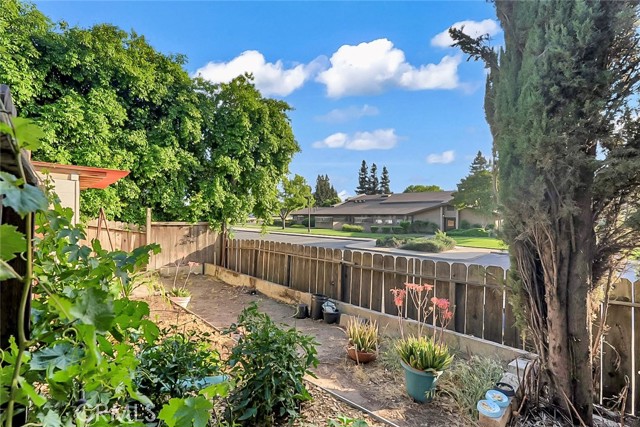 Detail Gallery Image 21 of 22 For 1213 E a, Oakdale,  CA 95361 - 3 Beds | 2 Baths