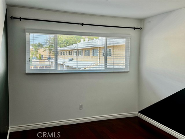 Detail Gallery Image 9 of 9 For 8151 Canby Ave #4,  Reseda,  CA 91335 - 1 Beds | 1 Baths