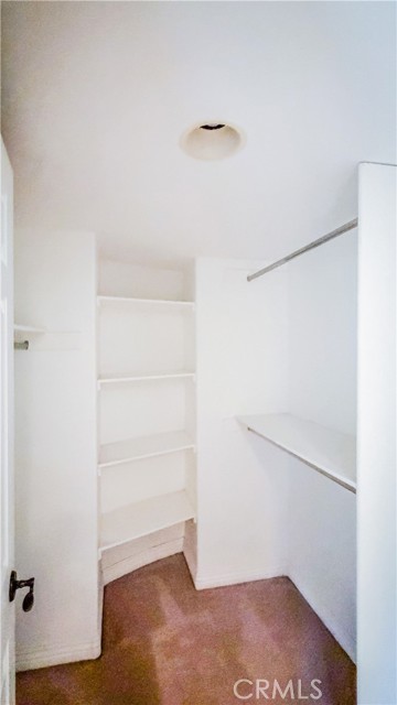 10623 Moorpark photo 18