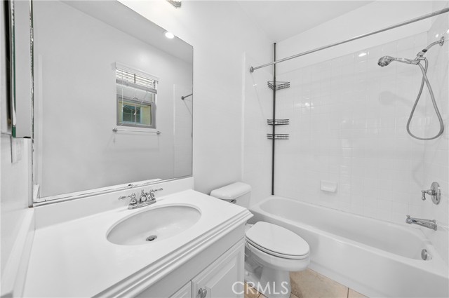 97 Twin Gables, Irvine CA: https://media.crmls.org/medias/ba47008a-c967-4d4b-8697-f4a552b6b689.jpg