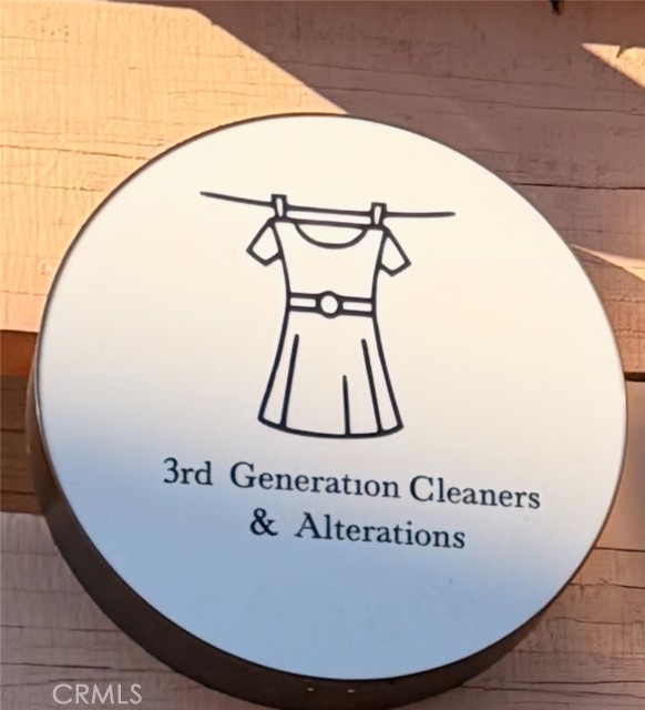 1380 East Avenue, Chico CA: https://media.crmls.org/medias/ba471bf8-deee-4248-848a-24099bd00c31.jpg