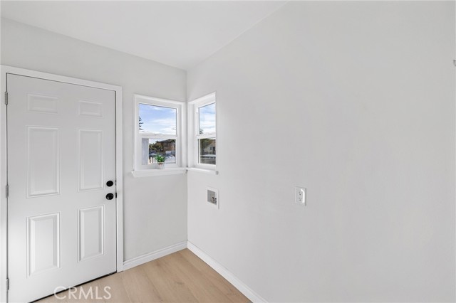 Detail Gallery Image 12 of 25 For 9034 S Budlong Ave, Los Angeles,  CA 90044 - 3 Beds | 2 Baths