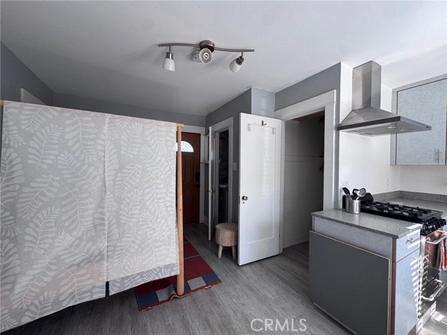 4115 S Carolina Street, San Pedro CA: https://media.crmls.org/medias/ba481c8f-64a7-4d78-a58b-1f8c144e9ee4.jpg