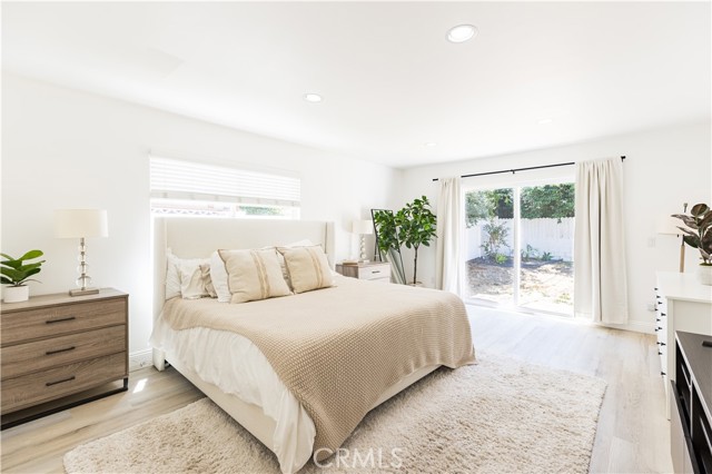 Detail Gallery Image 13 of 51 For 23414 Clarendon St, Woodland Hills,  CA 91367 - 5 Beds | 4 Baths