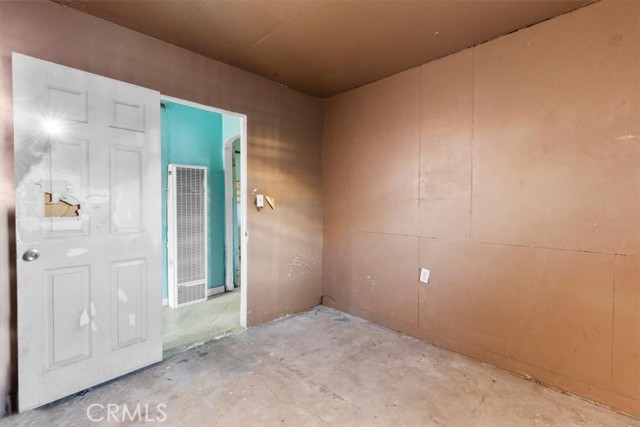 Detail Gallery Image 21 of 29 For 11184 Adella, Loma Linda,  CA 92318 - 3 Beds | 1 Baths