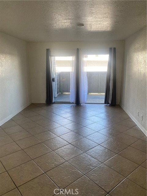 1250 S Brookhurst Street, Anaheim CA: https://media.crmls.org/medias/ba4b3323-7159-4100-844b-f0c8d01198b6.jpg