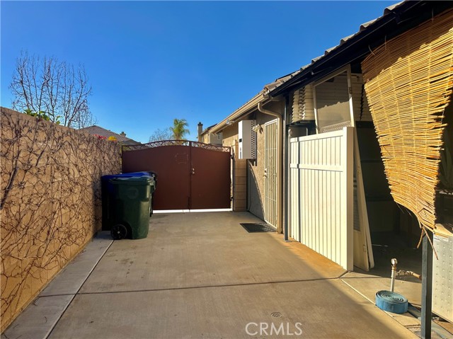 Detail Gallery Image 16 of 37 For 13441 Mesa Crest Dr, Yucaipa,  CA 92399 - 3 Beds | 2/1 Baths