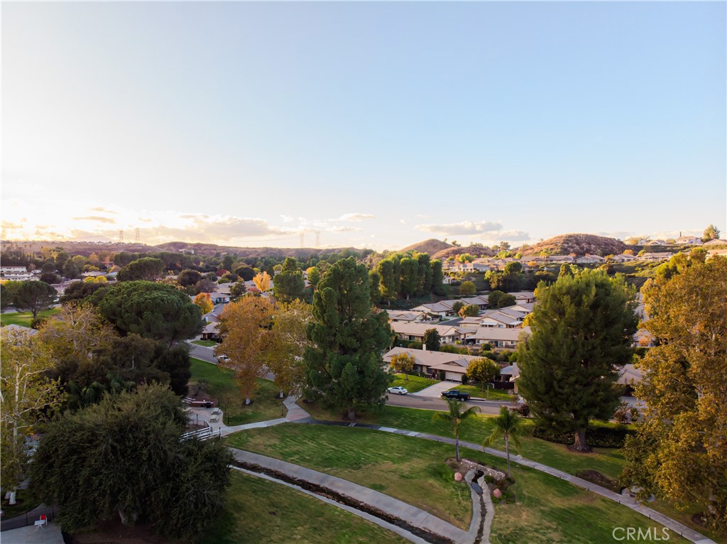 https://media.crmls.org/medias/ba4bd048-74be-4362-b2e8-3726a1f8352f.jpg?preset=X-Large