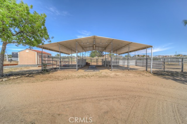 Detail Gallery Image 13 of 74 For 49030 Arabian Ct, Aguanga,  CA 92536 - 3 Beds | 2 Baths