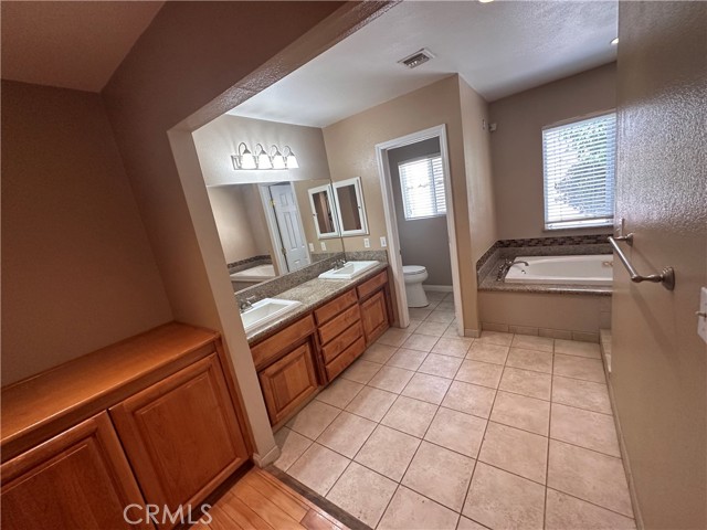 Detail Gallery Image 20 of 44 For 1299 Dogwood, Upland,  CA 91784 - 4 Beds | 2 Baths