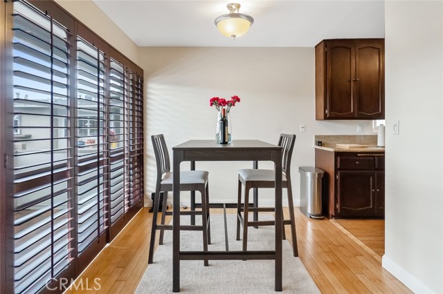 Detail Gallery Image 5 of 29 For 1720 Westcliff Dr #10,  Newport Beach,  CA 92660 - 1 Beds | 1 Baths