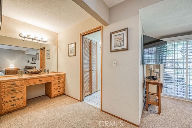 6442 N Gentry Avenue, Fresno CA: https://media.crmls.org/medias/ba4cfdc2-052f-4825-89cf-05cc05664768.jpg