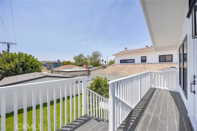 3306 San Anseline Avenue, Long Beach CA: https://media.crmls.org/medias/ba4d4a9a-2685-444f-9457-7b513d4b9631.jpg