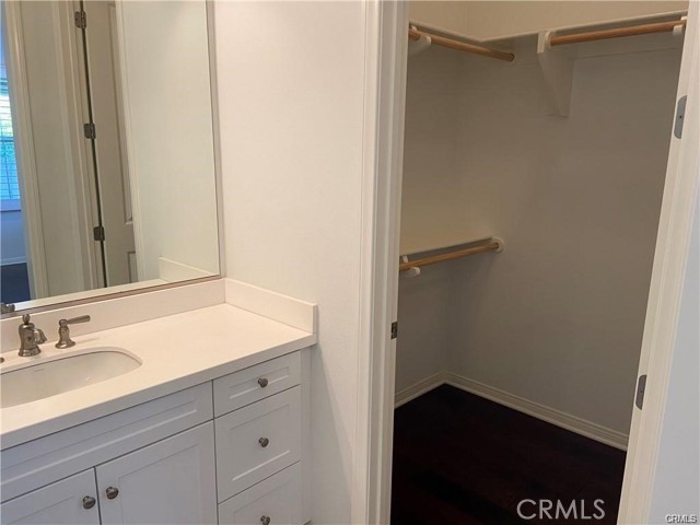 Detail Gallery Image 13 of 26 For 89 Field Poppy, Irvine,  CA 92620 - 4 Beds | 3/1 Baths
