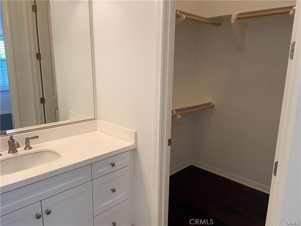 Ba4d6347 D970 4784 Bc8d 17330711c74b