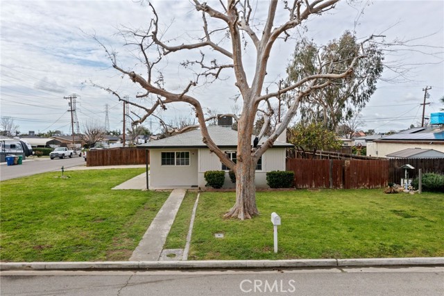 Detail Gallery Image 42 of 49 For 3301 Beyers, Bakersfield,  CA 93312 - 3 Beds | 2 Baths