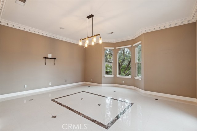 Detail Gallery Image 49 of 61 For 4918 W Bluff, Fresno,  CA 93722 - 5 Beds | 3/1 Baths