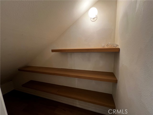 Detail Gallery Image 9 of 33 For 4240 Lost Hills Rd #302,  Calabasas,  CA 91301 - 2 Beds | 2/1 Baths