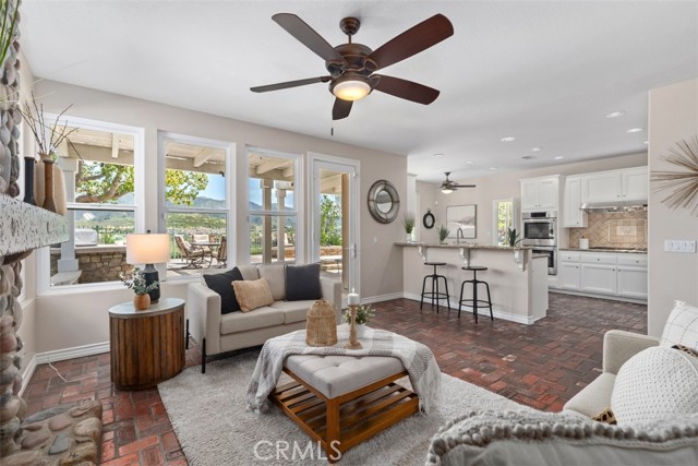 Detail Gallery Image 11 of 51 For 2 Muirfield, Rancho Santa Margarita,  CA 92679 - 4 Beds | 3 Baths