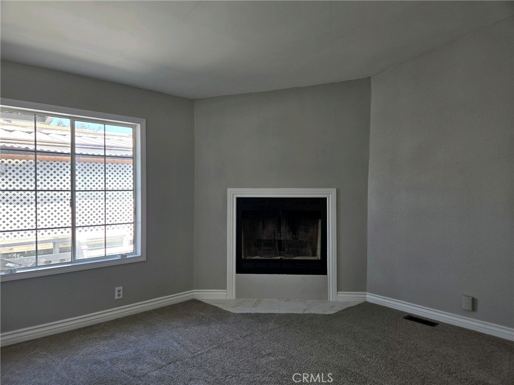 9080 Bloomfield Avenue 100