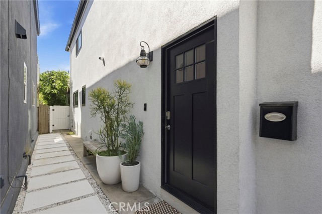 1002 3rd St, Hermosa Beach, California 90254, 4 Bedrooms Bedrooms, ,2 BathroomsBathrooms,Residential,For Sale,3rd St,SB26070138