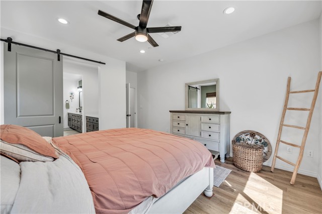 Detail Gallery Image 12 of 41 For 34387 Coppola, Temecula,  CA 92592 - 4 Beds | 3 Baths