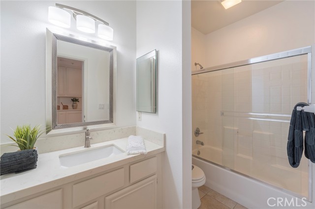 Detail Gallery Image 20 of 39 For 20151 Sealpoint Ln #109,  Huntington Beach,  CA 92646 - 2 Beds | 2 Baths