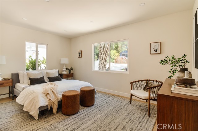 Image 14 of 40 For 1915 Avenue 52