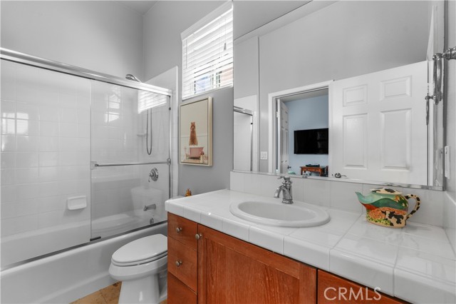 Detail Gallery Image 17 of 22 For 12931 Runway Rd, Playa Vista,  CA 90094 - 3 Beds | 2/1 Baths