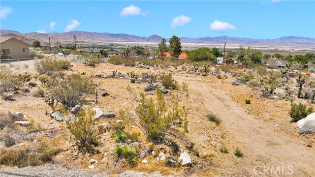 Detail Gallery Image 2 of 11 For 0 Carnelian Ct, Lucerne Valley,  CA 92356 - – Beds | – Baths