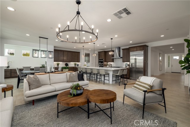 Detail Gallery Image 4 of 50 For 24405 Arroyo Dr, Menifee,  CA 92584 - 4 Beds | 3 Baths