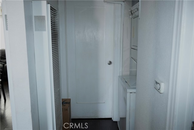 Detail Gallery Image 24 of 40 For 611 W 91st, Los Angeles,  CA 90044 - 3 Beds | 2 Baths