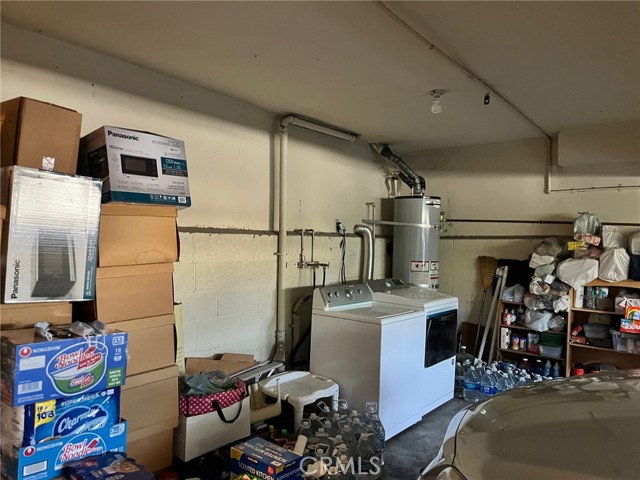 264 E Beverly Boulevard, Montebello CA: https://media.crmls.org/medias/ba534c54-fc2f-4486-8d12-c62aa416dab1.jpg