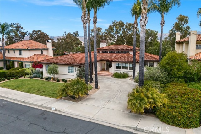 5933 Birkdale Lane, San Luis Obispo CA: https://media.crmls.org/medias/ba534e39-39f7-454c-aafa-2ca313c0ccdc.jpg