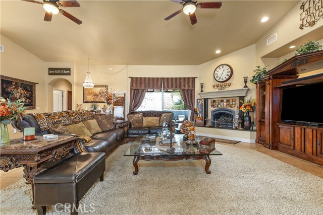 Detail Gallery Image 8 of 59 For 9929 Flyrod Dr, Paso Robles,  CA 93446 - 3 Beds | 2/1 Baths