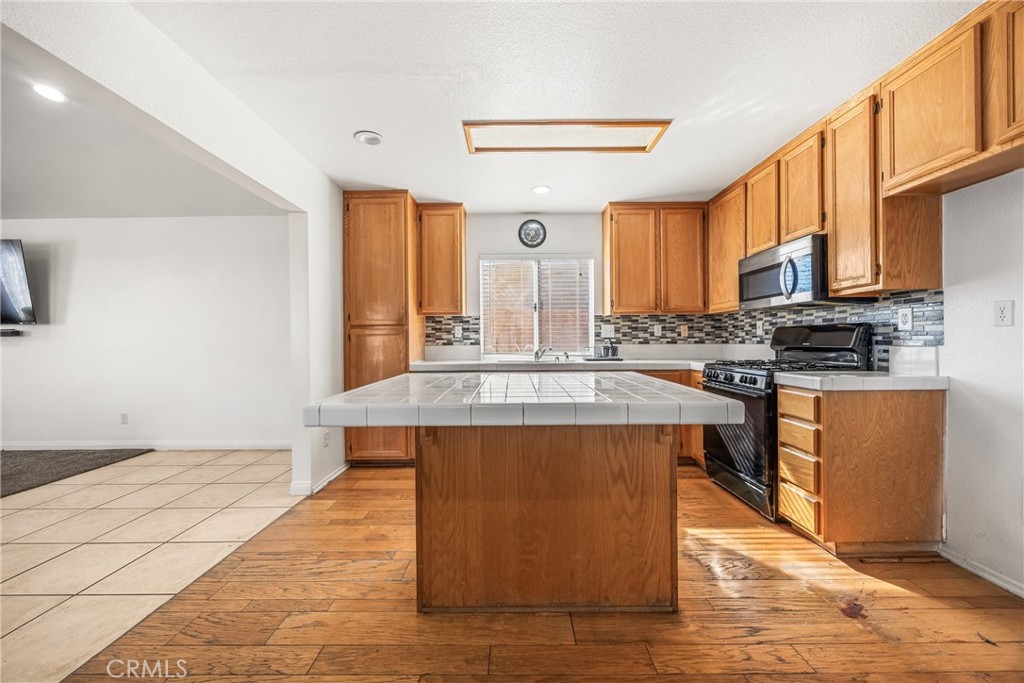 MLS #PW25256322 image #7